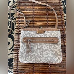 Stylish Tan and Cream Crossbody Bag Nine West